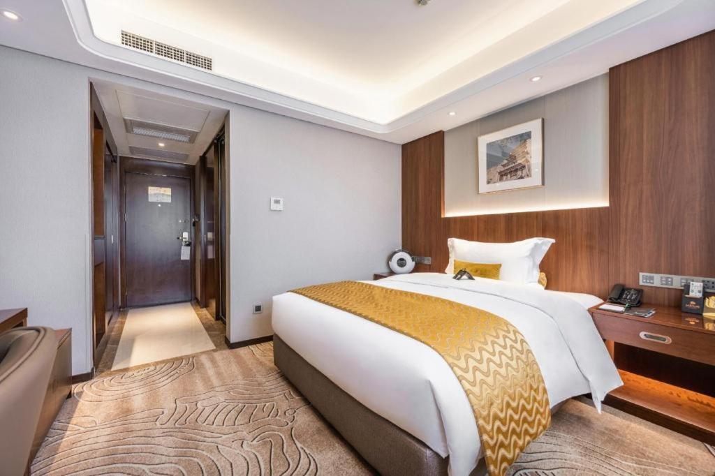 Grand Soluxe Hotel Gansu 蘭州 エクステリア 写真